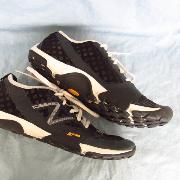 New Balance “Minimus” Women’s Trail Running Shoes (US Size 8.5; See Note) - Picture 6 of 11